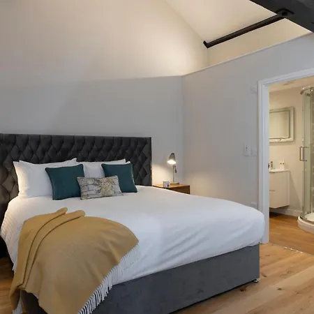 Apartment The Sorting Office - Spacious Modern With Parking In Ambleside