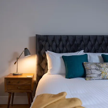 The Sorting Office - Spacious Modern With Parking In Apartment