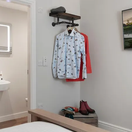 The Sorting Office - Spacious Modern With Parking In 安布尔塞德